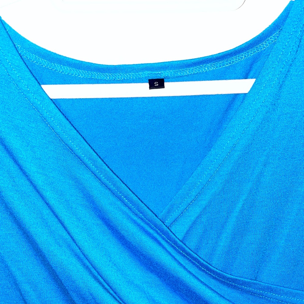 Blue dresses